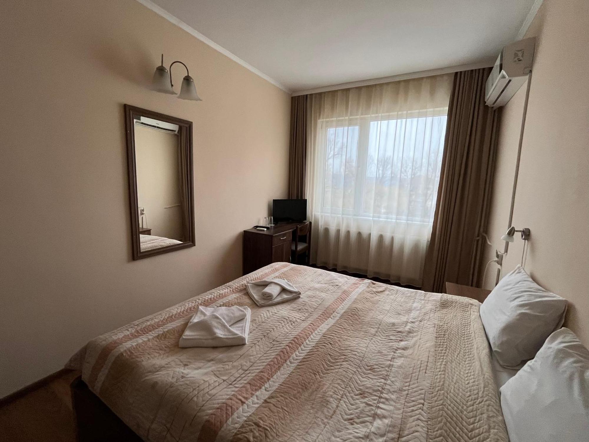 Park Hotel Ivailo Weliko Tarnowo Zimmer foto