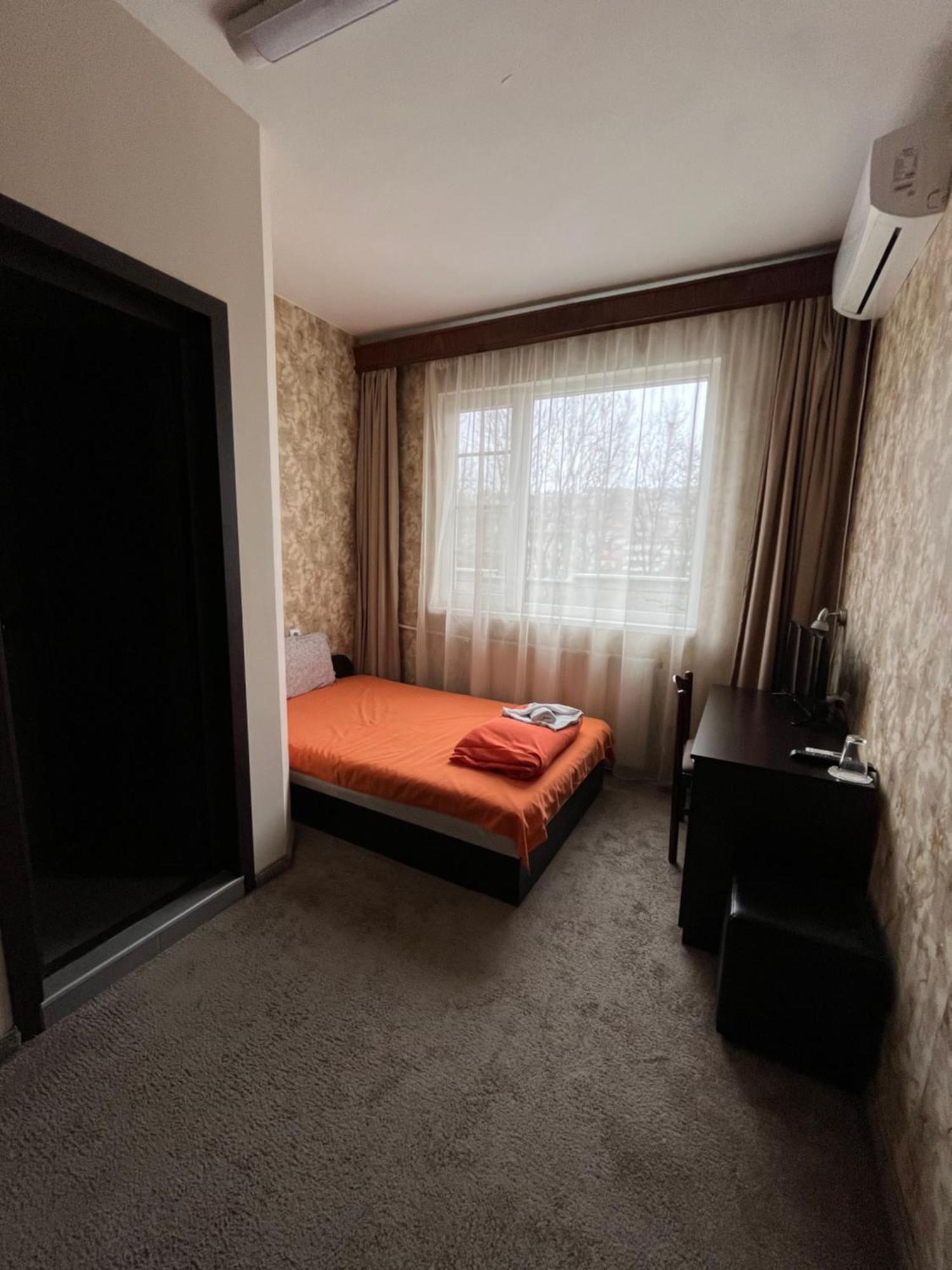 Park Hotel Ivailo Weliko Tarnowo Zimmer foto